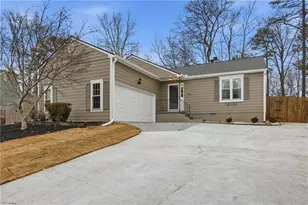 11345 Abbotts Station Dr, Johns Creek, GA 30097 - Photo 2