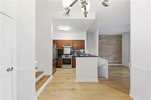 4252 River Green Dr NW, Atlanta, GA 30327 - Photo 10