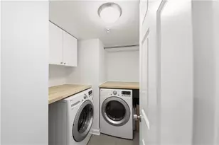 4252 River Green Dr NW, Atlanta, GA 30327 - Photo 16