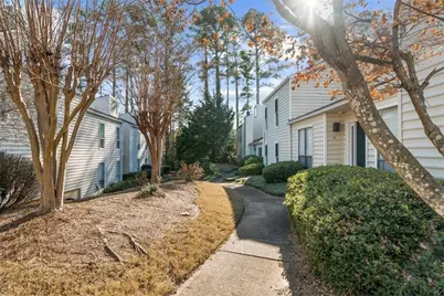 688 Serramonte Drive, Marietta, GA 30068 - Photo 32