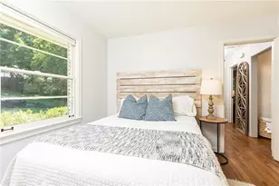 1295 Lindenwood Ln NE, Brookhaven, GA 30319 - Photo 12