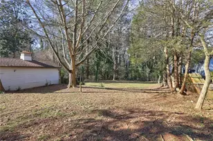 3177 Harris Dr, East Point, GA 30344 - Photo 8