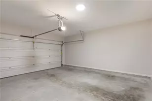 1571 Trailview Way NE, Atlanta, GA 30329 - Photo 34