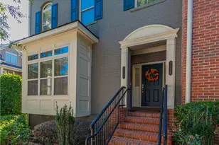 2752 Wander Ln, Alpharetta, GA 30022 - Photo 2