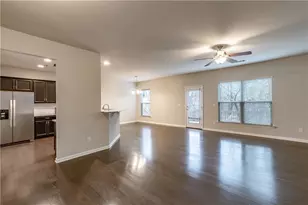 309 Hardy Water Dr, Lawrenceville, GA 30045 - Photo 4