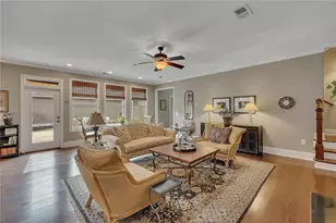 246 Somerset Cir, Woodstock, GA 30189 - Photo 22