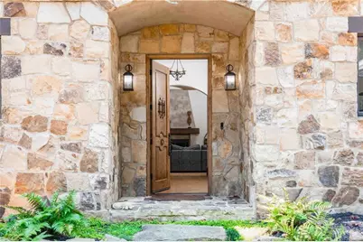 3118 W Roxboro Road NE, Atlanta, GA 30324 - Photo 10