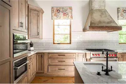 3118 W Roxboro Road NE, Atlanta, GA 30324 - Photo 24