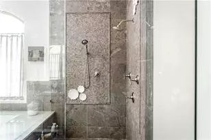 3118 W Roxboro Rd NE, Atlanta, GA 30324 - Photo 46