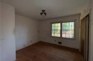 3955 Demooney Rd, Atlanta, GA 30349 - Photo 8