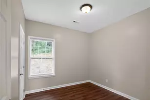 218 Barfield Ave, Atlanta, GA 30310 - Photo 10