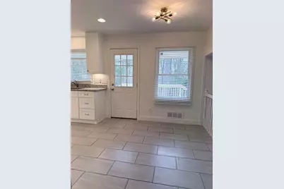 1863 Mount Vernon Road, Dunwoody, GA 30338 - Photo 8