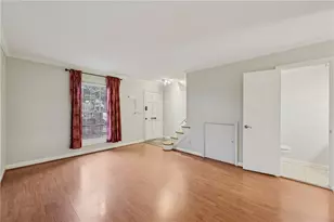 3085 Colonial Way, Atlanta, GA 30341 - Photo 4