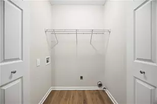 10565 Summer Creek Dr, Alpharetta, GA 30022 - Photo 6