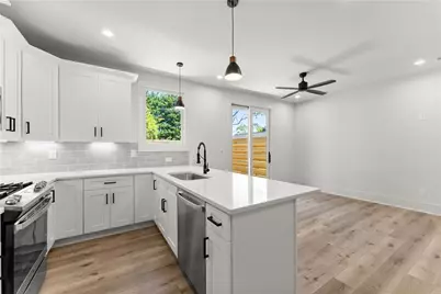 380 Forrest Avenue, Gainesville, GA 30501 - Photo 12