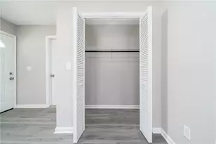 665 S Eugenia Pl NW, Atlanta, GA 30318 - Photo 28