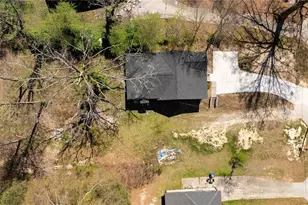 665 S Eugenia Pl NW, Atlanta, GA 30318 - Photo 8