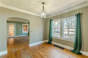 2852 Kimmeridge Dr, East Point, GA 30344 - Photo 14