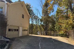 6055 Golden Landing, Canton, GA 30114 - Photo 24