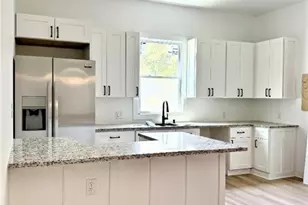 808 Center St, Macon, GA 31217 - Photo 10