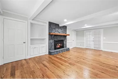 4947 Castlewood Drive SW, Lilburn, GA 30047 - Photo 20