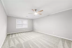 4947 Castlewood Dr SW, Lilburn, GA 30047 - Photo 28