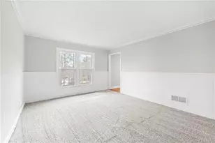 4947 Castlewood Dr SW, Lilburn, GA 30047 - Photo 10