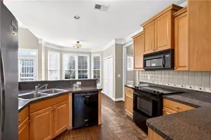 5731 Vinings Retreat Way SW, Mableton, GA 30126 - Photo 6