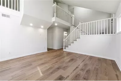 5001 Hickory Oak Court, Stone Mountain, GA 30088 - Photo 4