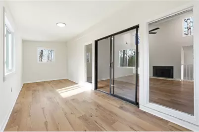 5001 Hickory Oak Court, Stone Mountain, GA 30088 - Photo 10