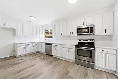 5001 Hickory Oak Court, Stone Mountain, GA 30088 - Photo 6