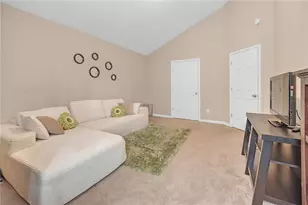 642 Lakes Cir, Lithonia, GA 30058 - Photo 24