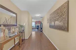 642 Lakes Cir, Lithonia, GA 30058 - Photo 4