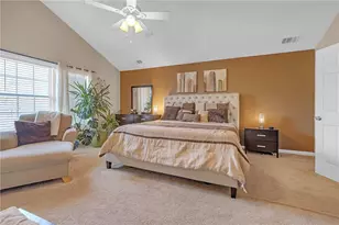 642 Lakes Cir, Lithonia, GA 30058 - Photo 16