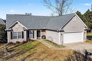 310 Turtle Pointe Dr, Carrollton, GA 30116 - Photo 28