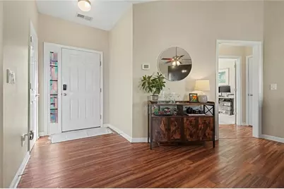 310 Turtle Pointe Drive, Carrollton, GA 30116 - Photo 4