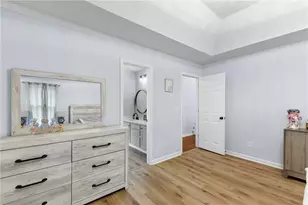 1426 Wyntercreek Dr, Hoschton, GA 30548 - Photo 10