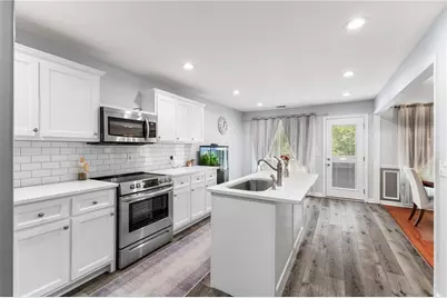 1426 Wyntercreek Drive, Hoschton, GA 30548 - Photo 10