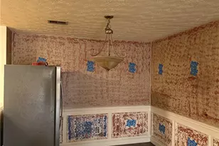 312 Ridge Creek Dr, Clarkston, GA 30021 - Photo 8