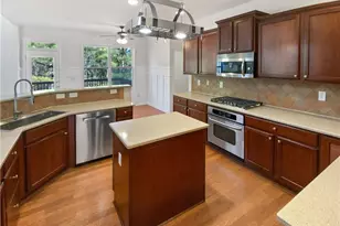 520 Osprey Ln, Woodstock, GA 30188 - Photo 2