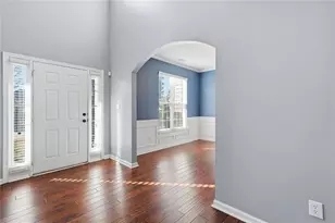 611 Crosswinds Cir, Marietta, GA 30008 - Photo 2