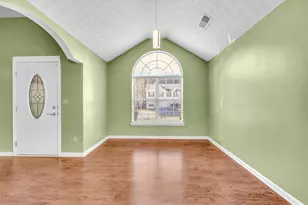 3218 Diamond Blf, Union City, GA 30291 - Photo 4
