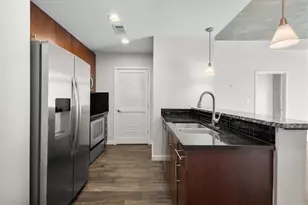 250 Pharr Rd NE, Atlanta, GA 30305 - Photo 2