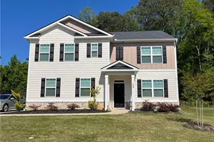 205 Sullivan St, Hampton, GA 30228 - Photo 1