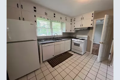 1369 Longview Drive, Gainesville, GA 30501 - Photo 2