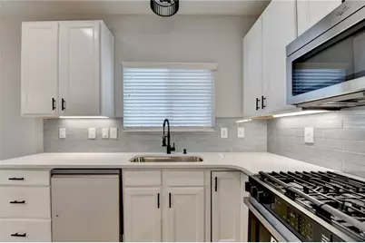 5525 Summer Creek Court, Sugar Hill, GA 30518 - Photo 30