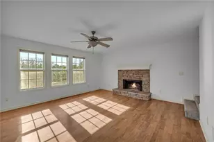 176 Market Way, Jefferson, GA 30549 - Photo 16