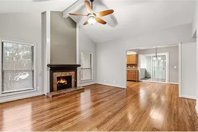 309 Comeragh SE, Smyrna, GA 30080 - Photo 2