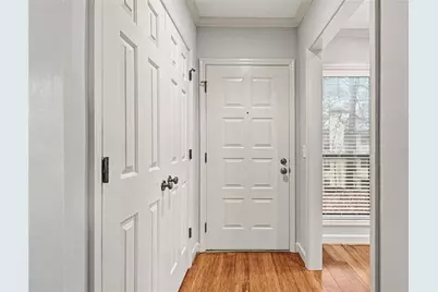 309 Comeragh SE, Smyrna, GA 30080 - Photo 6