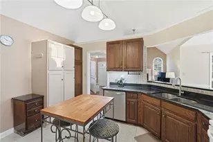 2240 McBrayer Ct, Cumming, GA 30028 - Photo 12